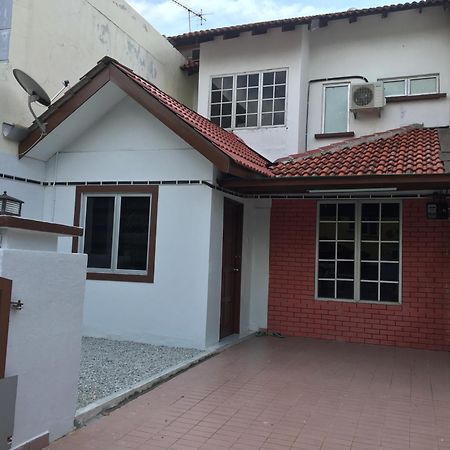 RB Double Storey Bandar Tasik Selatan Homestay Kuala Lumpur Luaran gambar